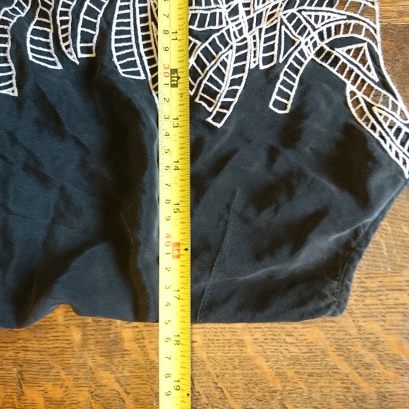 silk tank top - Picture 2 of 5